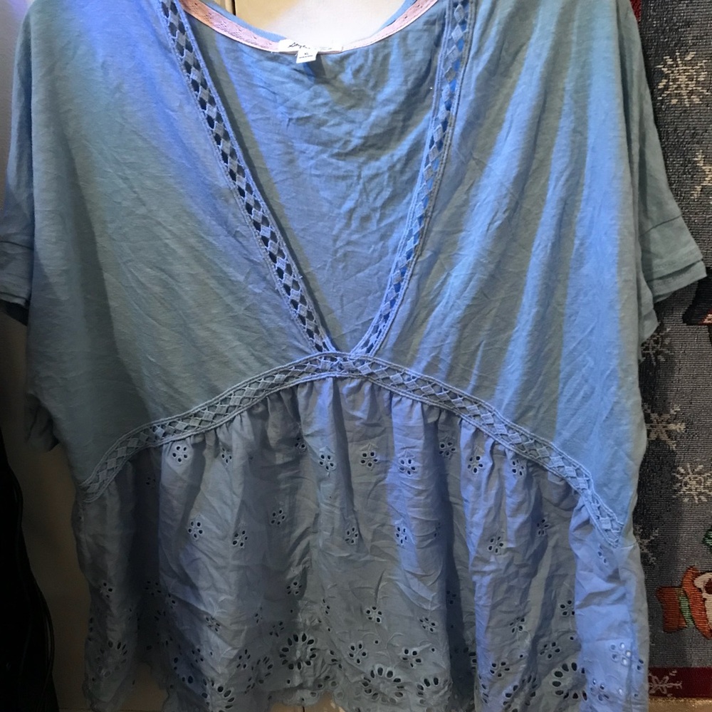 NEW Baby blue crop blouse size Xl